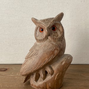 SCHMID LINDER Swiss Made Carved Wooden Owl Figure