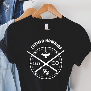 Memories of Taylor Hawkins Shirt, Taylor Hawkins drummer shirt, Taylor Hawkins 1972-2022, Taylor Hawkins Tee,