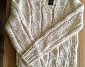 Vintage GUCCI soft luxury, opulent, divine sweater.