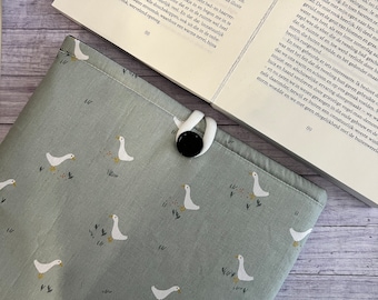 Geese - XXL Booksleeve, Hardcover, Paperback, Ipad, Notebook protector, book bag