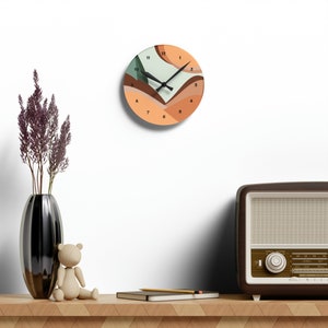 Boho Acryl-Wanduhr: Salbeigrün & Orange Art