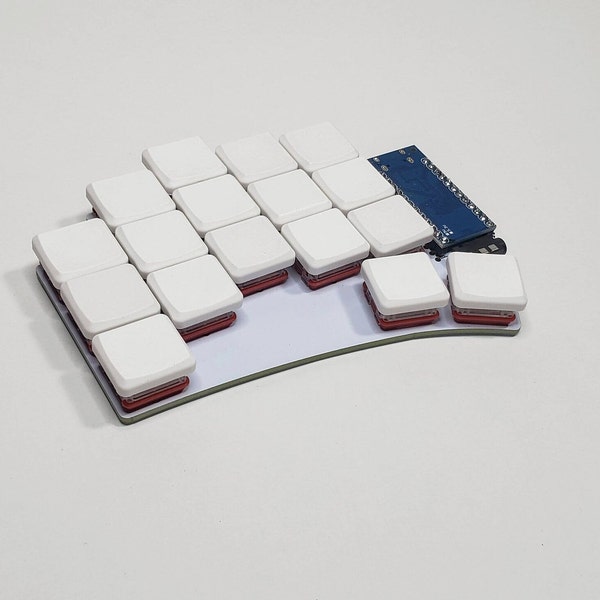 Split Ergonomic Mechanical Keyboard | Ferris Sweep | Kailh Choc Low Profile Switches | MBK Low Profile Keycaps | USBC