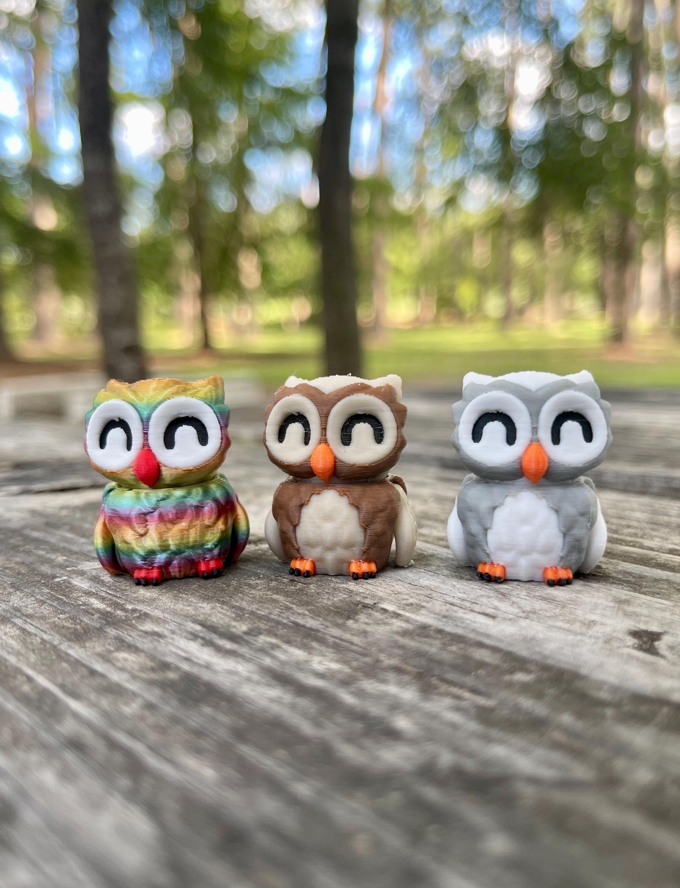 Articulated Tiny Owl Keychain & Toy | Rotating Head | 3D Printed