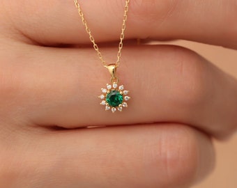 Real Diamond Round Emerald Necklace 14K Solid Gold, May Birthstone Necklace, Perfect Gift for Mother's Day - Girlfriend - Wife