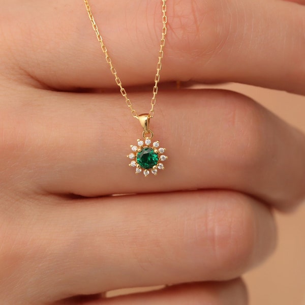 Real Diamond Round Emerald Necklace 14K Solid Gold, May Birthstone Necklace, Perfect Gift for Mother's Day - Girlfriend - Wife