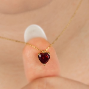 Garnet Heart Necklace 14K Solid Gold, January Birthstone Pendant, Love Heart Jewerly, Perfect Gift for Mother&#39;s Day - Girlfriend - Wife