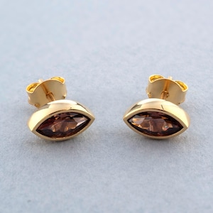 Smoky Quartz Stud Earrings, 14K Solid Gold Bezel Marquise Quartz Earrings, Chic Christmas Gift, Minimalist Smoky Quartz Jewelry