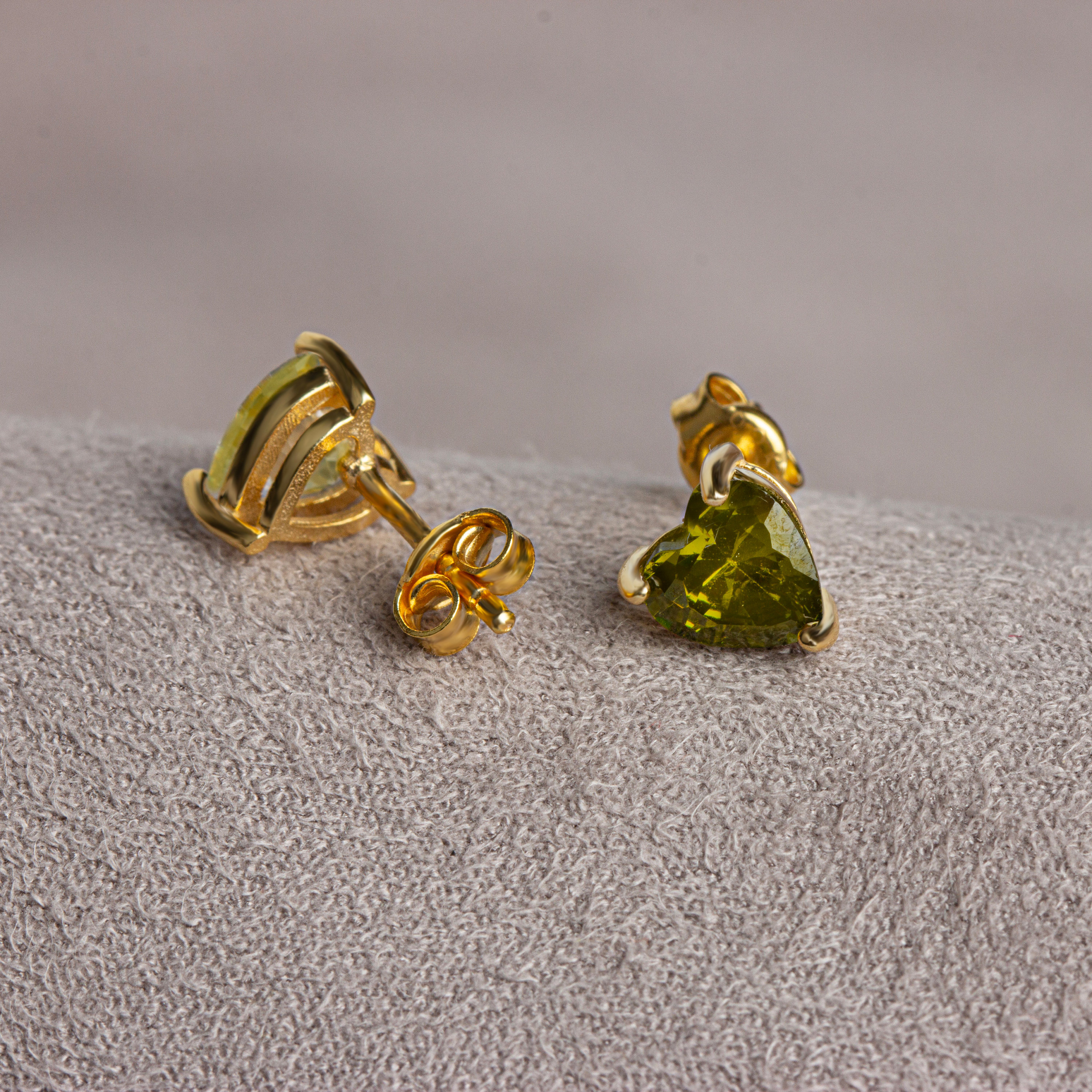 14K Solid Gold Peridot Earring August Birthstone Colors Screw