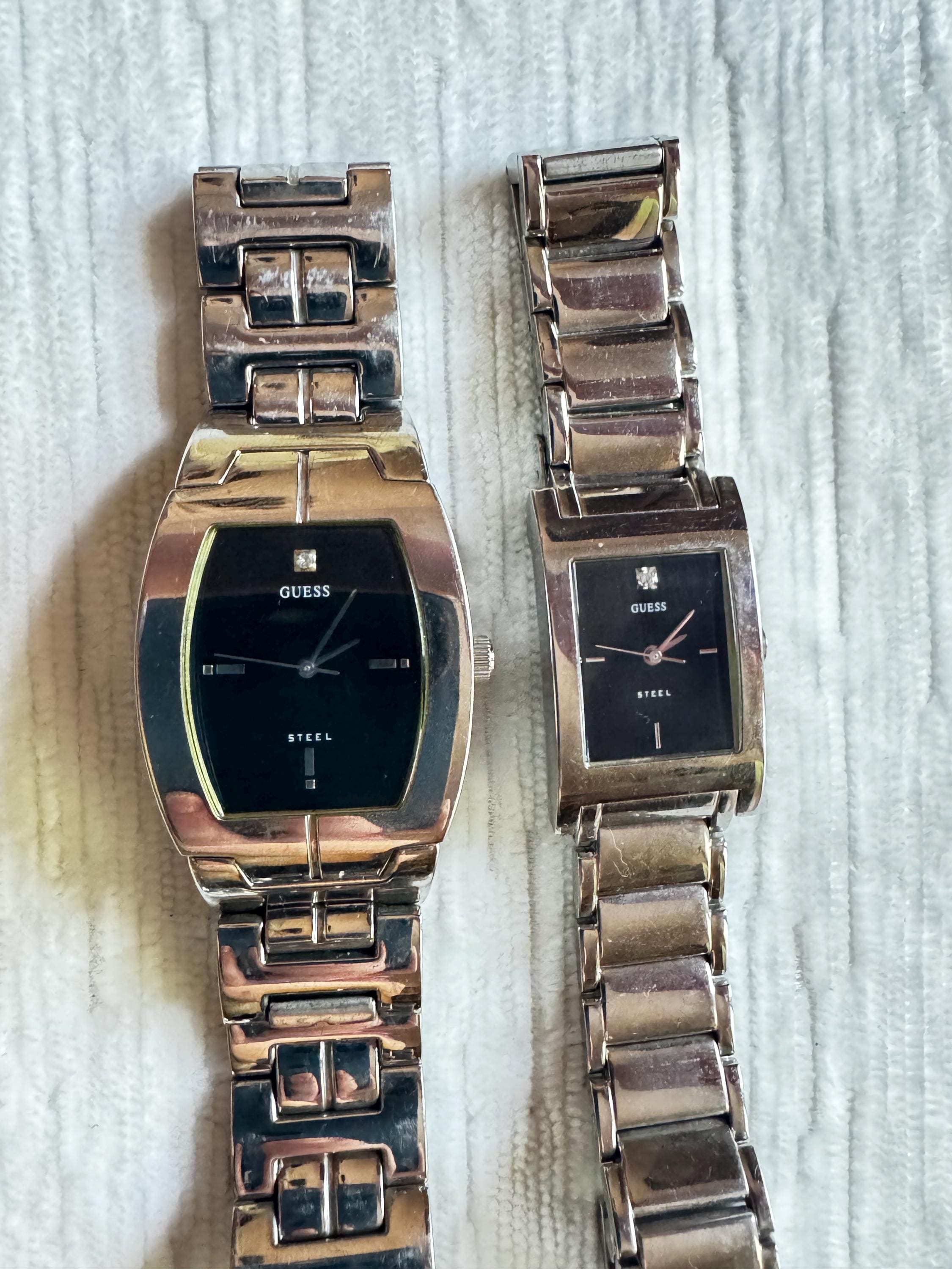OROLOGIO UOMO GUESS MULTIFUNZIONE DAY DATE TREAD,CASSA 44mm,CINTURINO SILICONE