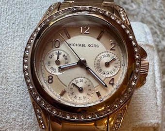 Michael Kors Bryant Rose Gold-Tone Pave Crystal Top Ring and Rose Gold Dial
