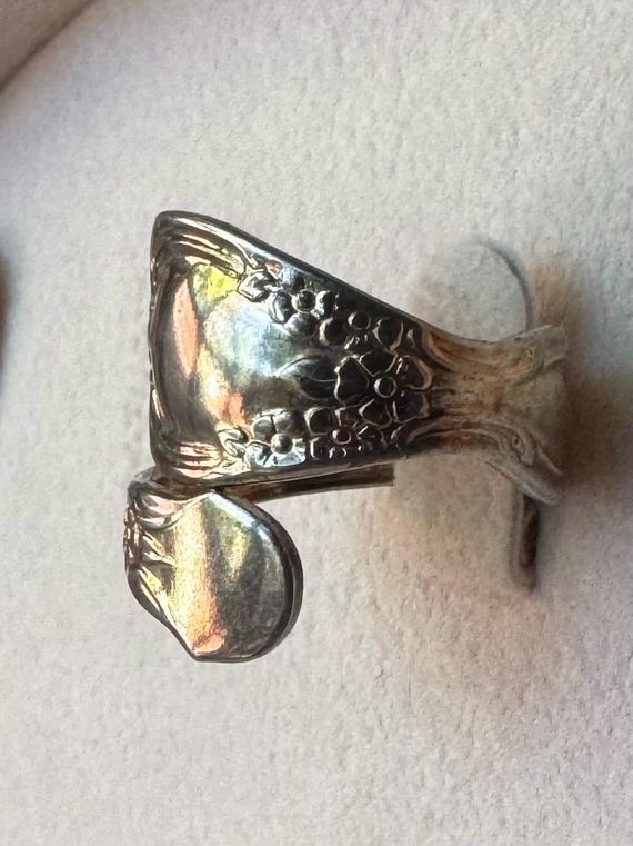 Rogers SilverWare Adjustable Ring - image 2