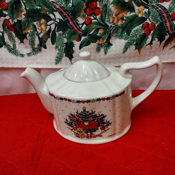 Christmas Teapot - Etsy