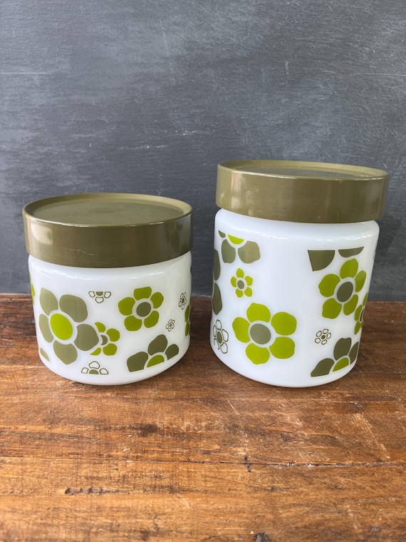 ビンテージ ミルクガラス キャニスターセット フラワー柄 モスグリーン Vintage Anchor Hocking Crazy Daisy Milk Glass Canister Set, Green