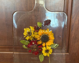 Resin Flower cutting board
