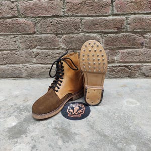 Handmade Vintage Leather Combat Boots: Hobnail Sole, Military Style