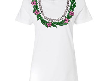 Maile Lei Shirt, Puakenikeni Flower Chain Print, Trendy Hawaii T-Shirt, Luau Party Tee, Pink Floral, Womens t-shirt