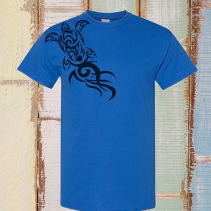 Sea Turtle T-shirt, Tribal Turtle Shirt, Turtle Swimming Shirt, Turtle ocean Shirt, Tribal tattoo Shirt, Turtle Lover Shirt, Ocean Lover Tee