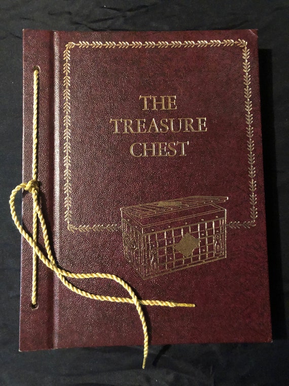 希少1965年　THE TREASURE CHEST The Treasure Chest - 1965 - Etsy