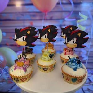 Shadow Cupcake Toppers, Shadow Cupcake Toppers, Shadow Party,Shadow Birthday,Sonic Party, Sonic Birthday Party, Sonic decor, Shadow