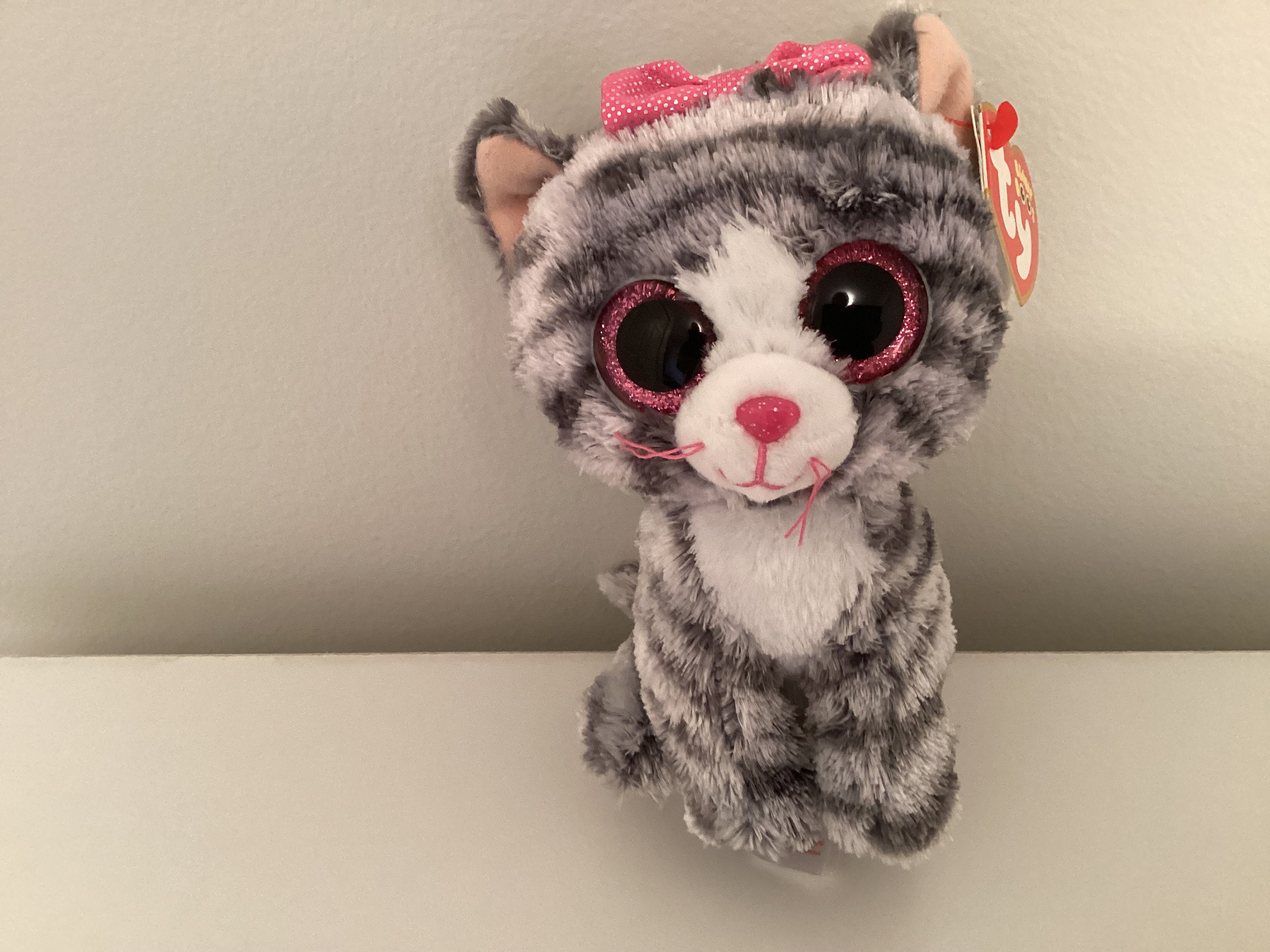Ty Beanie Boo 'kiki' the Grey Cat…(6in)….excellent Condition and