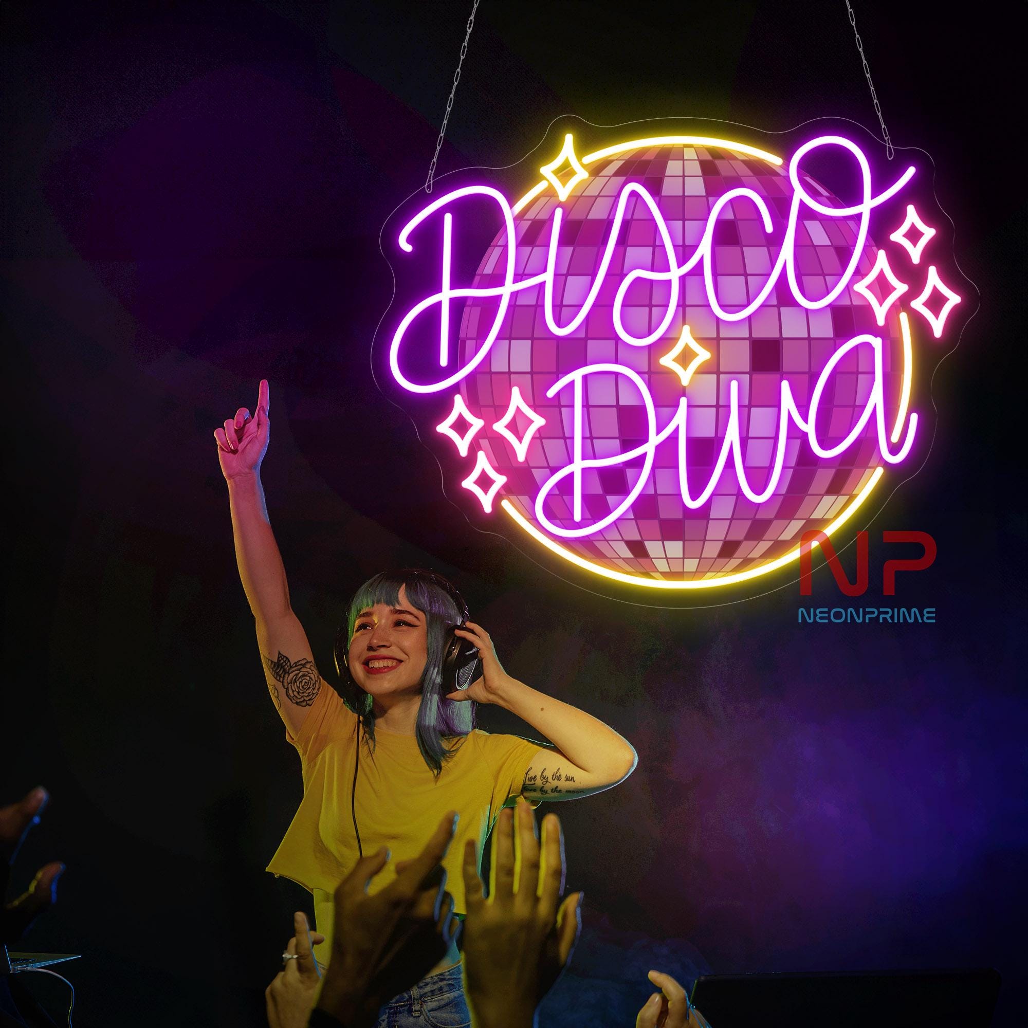 Diva Sign Disco Diva Neon Sign, Disco Party Sign, Retro Disco Ball Sign, Disco ...