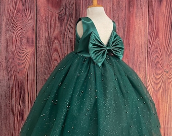 Hunter Green Pearl Tulle Ankle Length V-Back Fall Winter Christmas Holiday Photoshoot Princess Ball Gown Toddler Junior Girl Wedding Dress Hunter Green Pearl Tulle Ankle Length V-Back Fall Winter Christmas Holiday Photoshoot Princess Ball Gown Toddler Junior Girl Wedding Dress