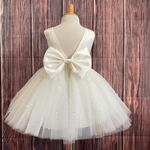 Knee Length Flower Girl Dresses With Faux Pearl Bow Beading