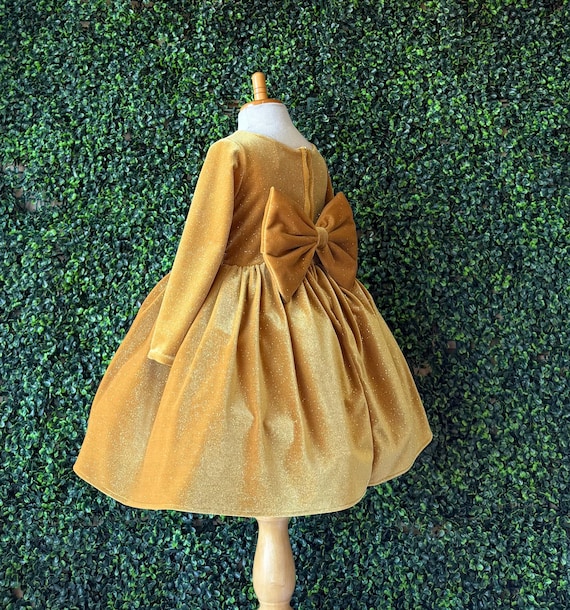 Toddler Junior Gold Sparkly Velvet Long Sleeve Knee Holiday Christmas Bridesmaids Dress