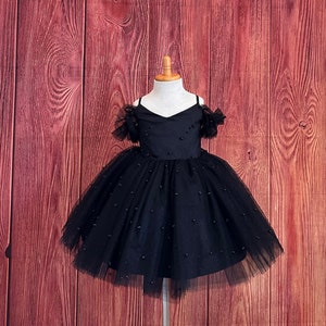 Cute Scoop Off the Shoulder Knee-Length Girl's Dress Black