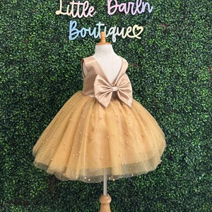 green emerald velvet dress Square Neck Simple Junior Bridesmaid Dress With Ruffles – DUNTERY main image 0