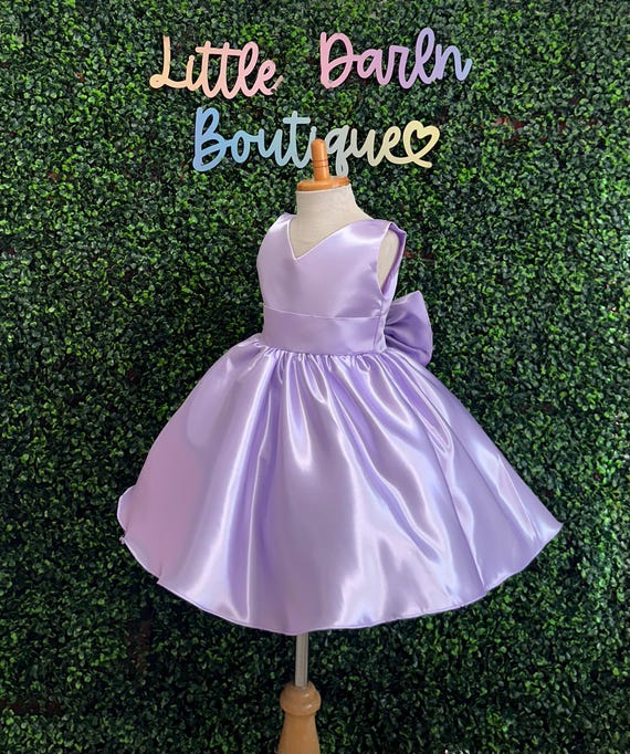 lilac knee length dress Knee-Length Lilac Wedding Guest Dress with Pockets PromGirl