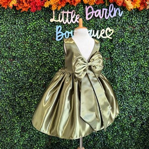 Olive Green Satin V-Back Knee Length Wedding Flower Girl Elegant Birthday Princess Trendy Fall Holiday Photoshoot Toddler Junior Girl Dress