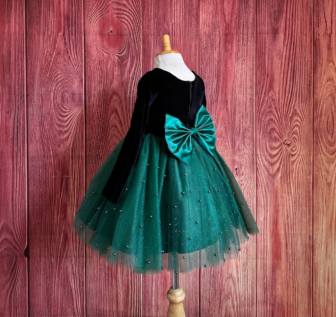 Hunter Green Pearl Dress main image 0