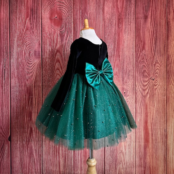 Hunter Green Pearl Knee Length Velvet Long Sleeve Elegant Wedding Flower Girl Fall Winter Holiday Christmas Photoshoot Birthday Girl Dress