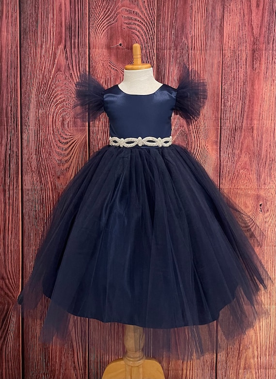 navy blue tulle dress ZAPAKA Women Navy Prom Dress with Slit Tulle A Line Spaghetti Straps Long  Tiered Pleated Party Dress main image 0