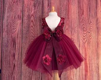 Burgundy 3D Floral V-Back Knee Length 4 Layer Tulle Wedding Elegant Flower Girl Summer Fall Birthday Trendy Princess Pageant Girl Dress