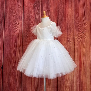 Ivory Pearl Tulle Knee Length Elegant Flower Girl Off The Shoulder Summer Wedding Birthday Pageant Infant Toddler Junior Graduation Dress