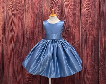 Vestido elegante de satén azul acero para verano, largo hasta la