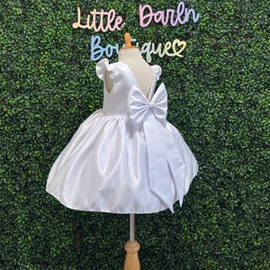 Flower Girl White Satin Summer V-Back Elegant Baptism Toddler Junior Girl Pageant Birthday Wedding Church Smash Cake Trendy Big Bow Dress