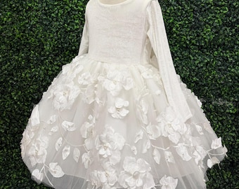 Vestido de invierno para niña pequeña, largo hasta la rodilla, de terciopelo color marfil, manga larga, estampado floral y perlas.