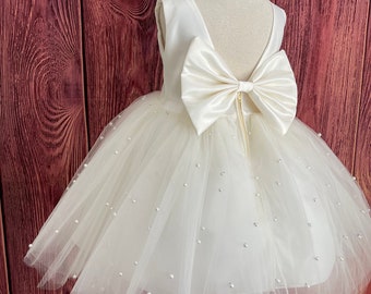 Ivory 4 Layer Pearl Tulle V-Back Knee Length Wedding Flower Girl Summer Easter Elegant Birthday Photoshoot Trendy Communion Baptism Dress