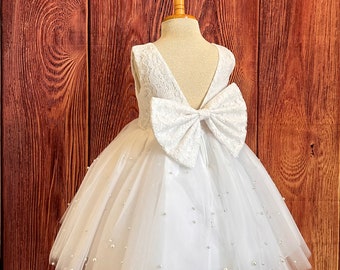 Robe blanche en dentelle florale perlée en tulle avec dos en V pour demoiselle d'honneur, communion, baptême, été, élégant, anniversaire, enfant, tendance, église, bambin, robe