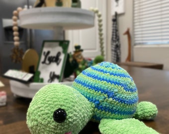 Handmade Crochet Sea Turtle with Baby – Chenille Yarn Plush