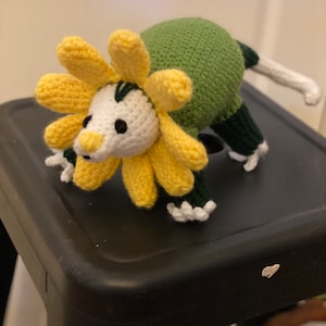 Crochet Opossum | Opossum | Flower | Handmade Opossum |