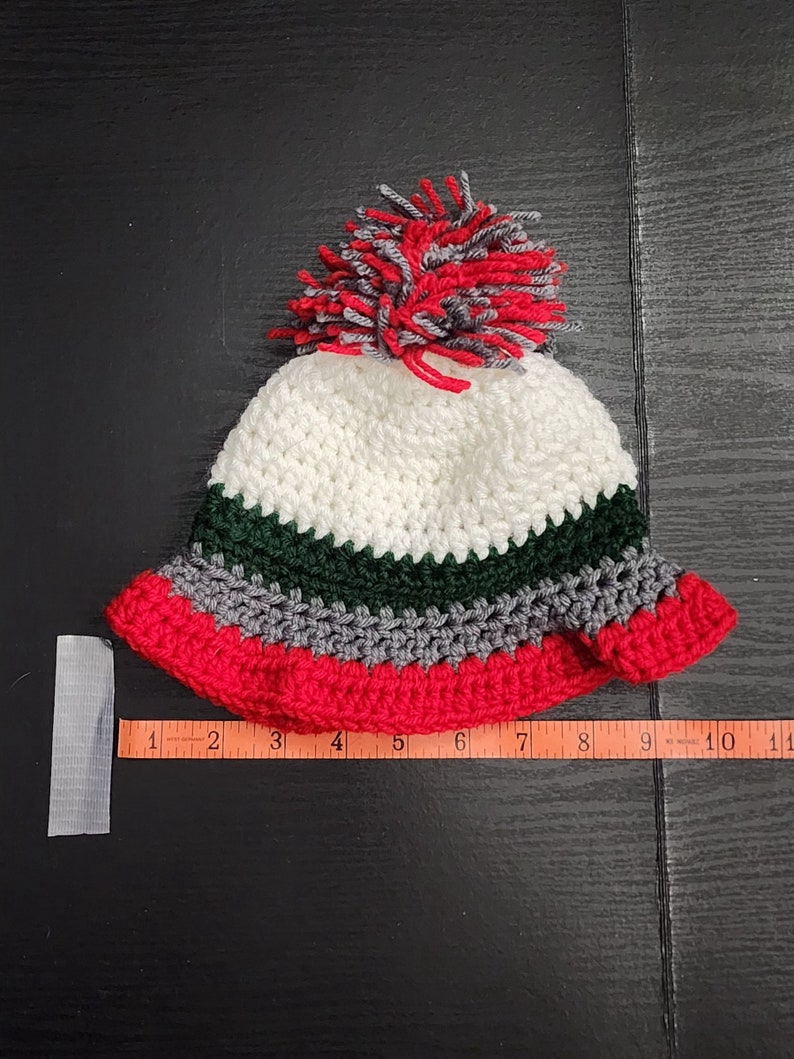  Foto zu Newborn Bucket Hat With Pom Pom - Etsy 