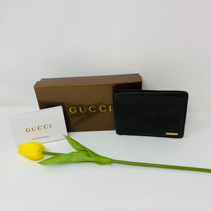 Authentic Gucci mens wallet