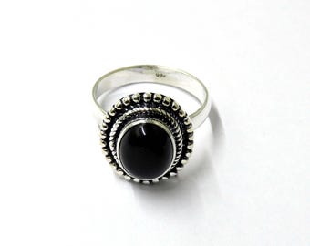Natuurlijke zwarte onyx sterlingzilveren ring (9 x 11 mm)