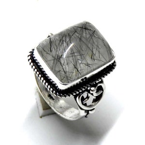 Ring sterlingzilver met zwarte rutielkwarts: rechthoekige edelsteen