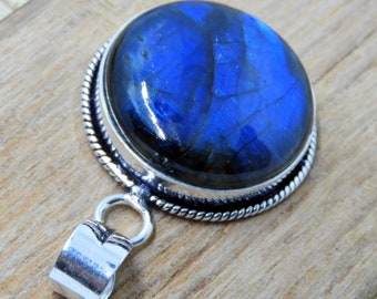 Labradorite Pendant,Sterling Silver Labradorite Necklace, Blue Gemstone Pendant, Round Shape Labradorite Silver Necklace, Pendant Jewelry