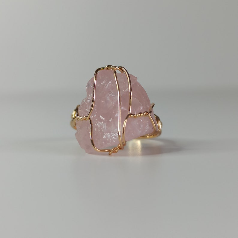 Bague Réglable Eclat Quartz Rose Fait Main, Pierre Brut Semi Précieuse, Bijoux Artisanal Cadeau, Acier Inoxydable pour Femme Couleur Or image 7